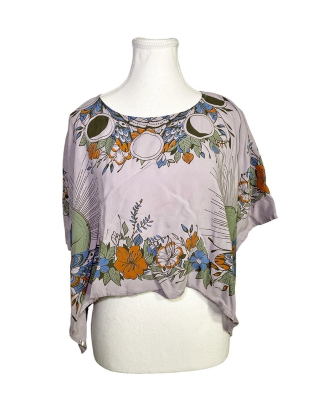 Lakhays Los Angeles Celestial Moon
Phase Floral Boho Crop Top